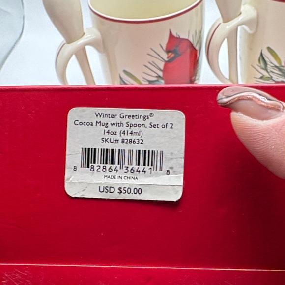 2 Lenox “Winter Greeting’s” Cocoa Mugs With Spoons - Picture 8 of 8